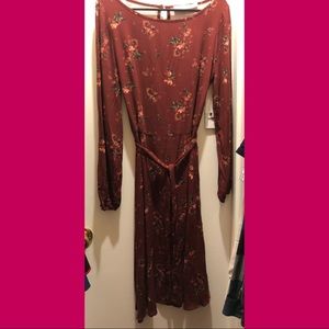 3/$15 NWT Justfab flowered dress